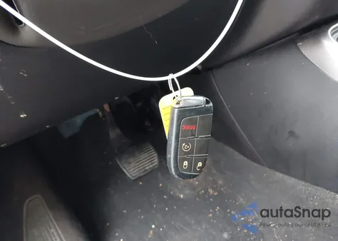 2021 Jeep Compass Latitude 4X4 from USA, damaged, VIN 3C4NJDBB7MT517832